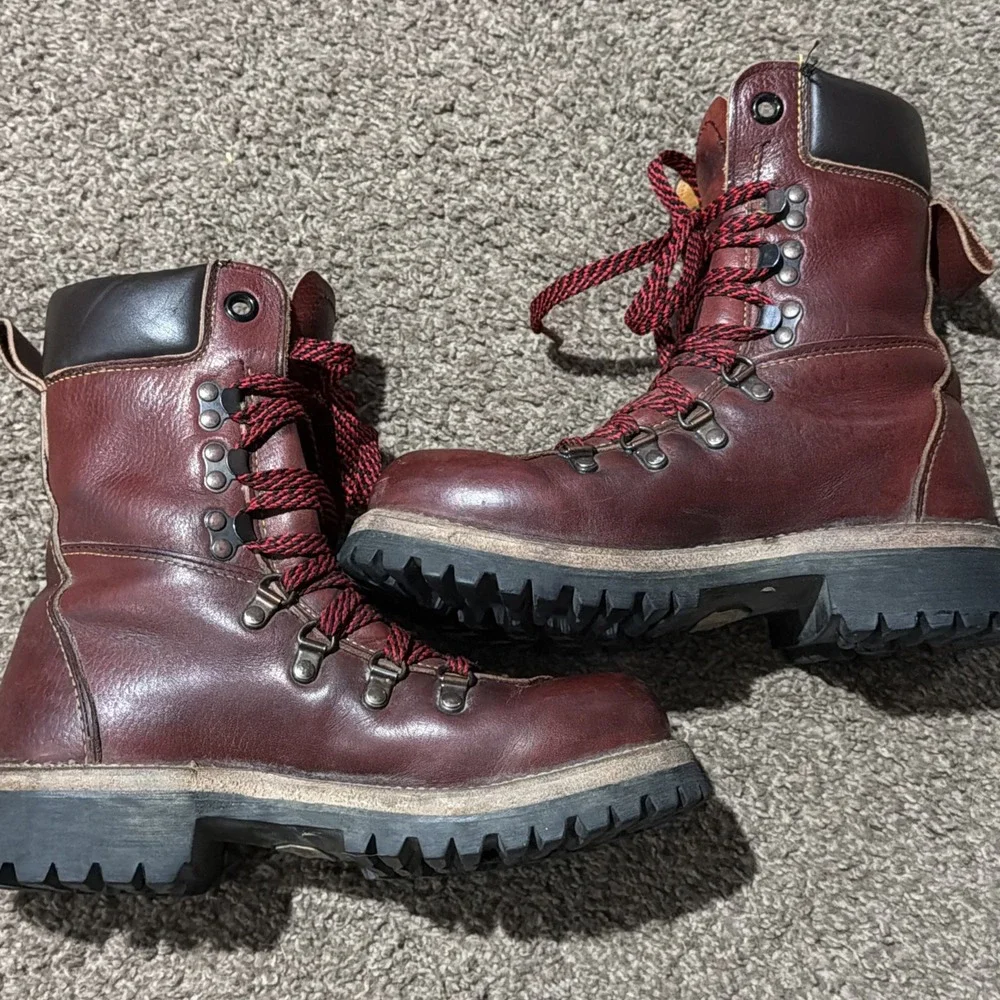 Vintage Bronson Shoe Co Air Cushions Red/Brown Leather Boots Size 5 1/2M 7 1/2W